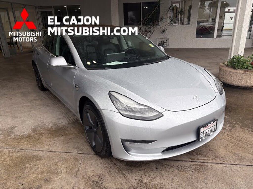 2018 Tesla Model 3 photo 1