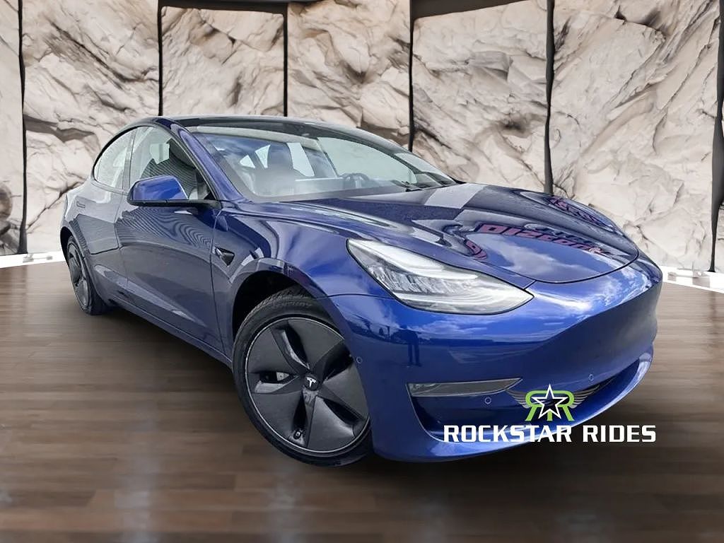 2020 Tesla Model 3 photo 1