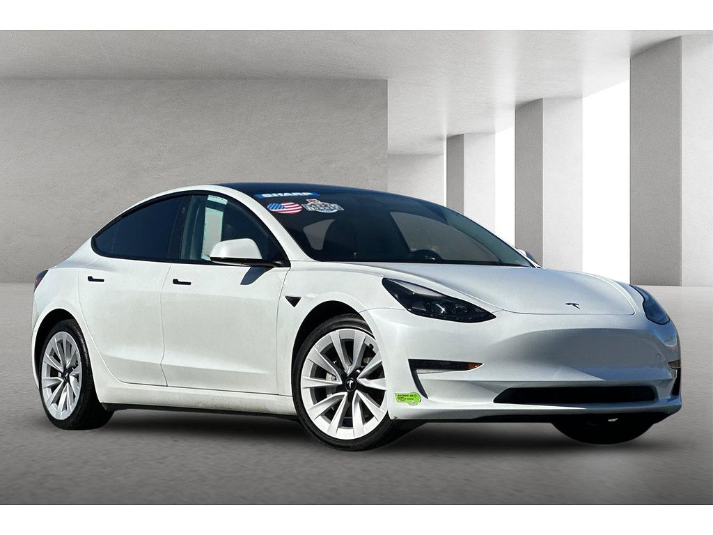 2023 Tesla Model 3 photo 1