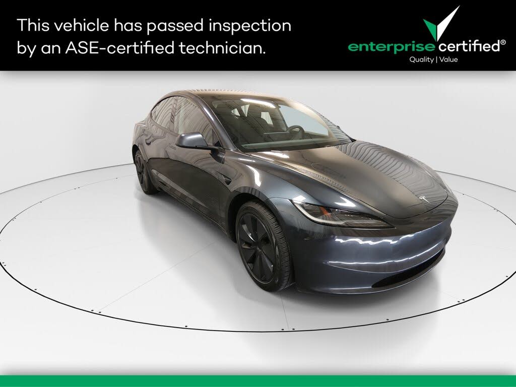 2025 Tesla Model 3 photo 1