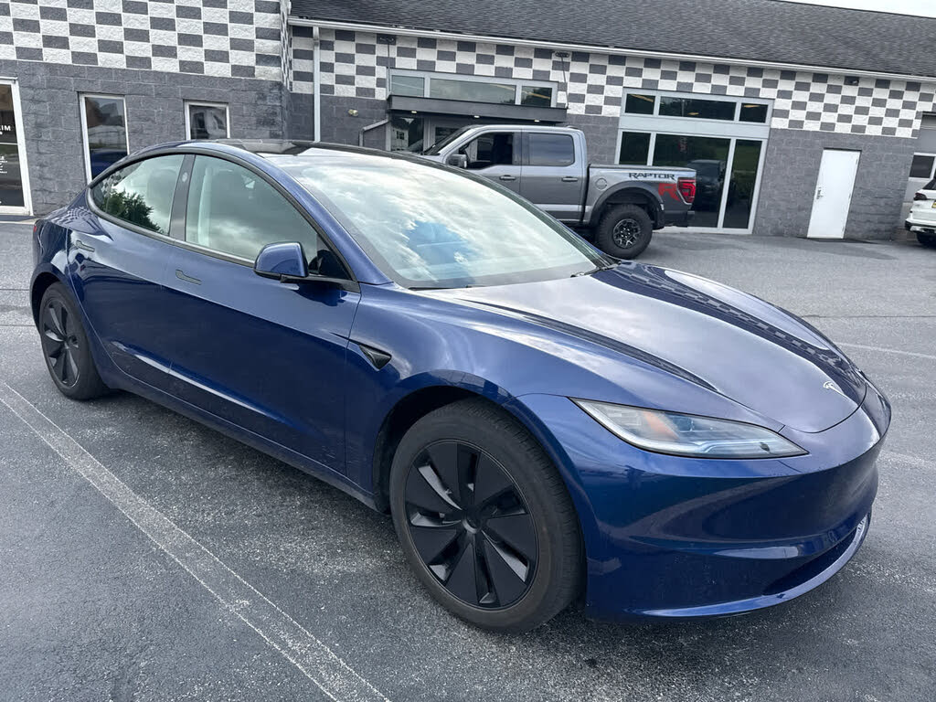 2025 Tesla Model 3 Long Range