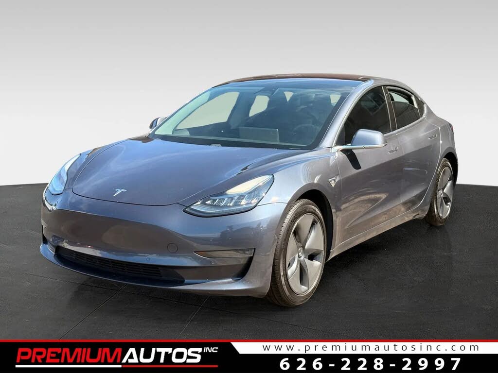 2018 Tesla Model 3 photo 1