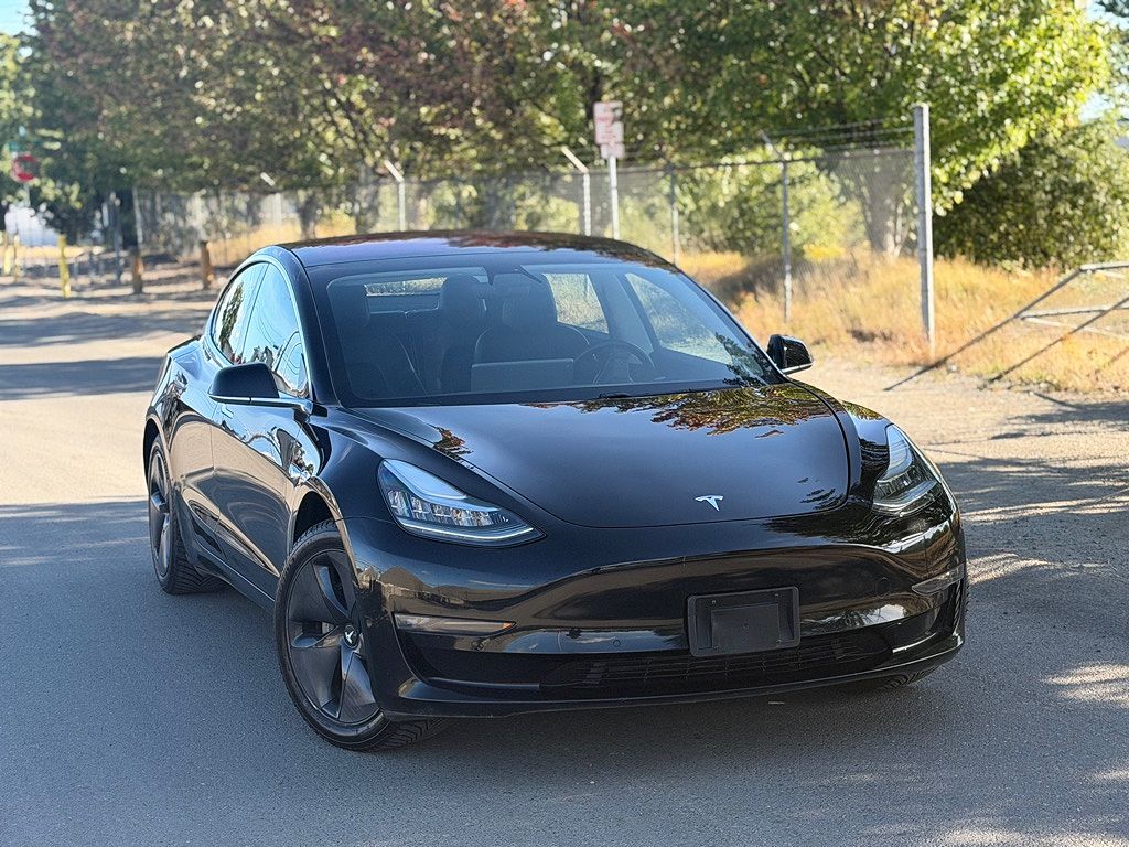 2018 Tesla Model 3 photo 1