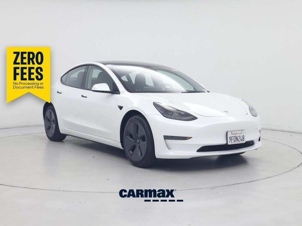 2023 Tesla Model 3 photo 1