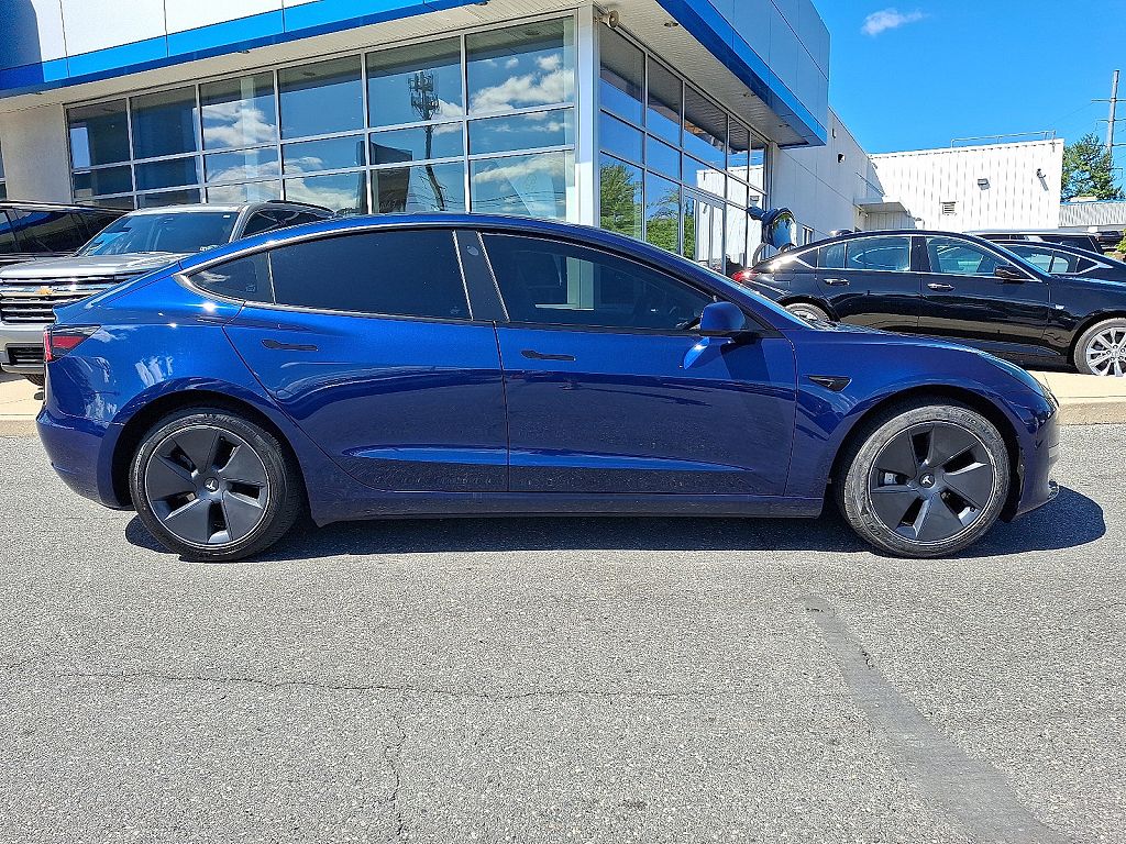 2023 Tesla Model 3 Rear-Wheel Drive