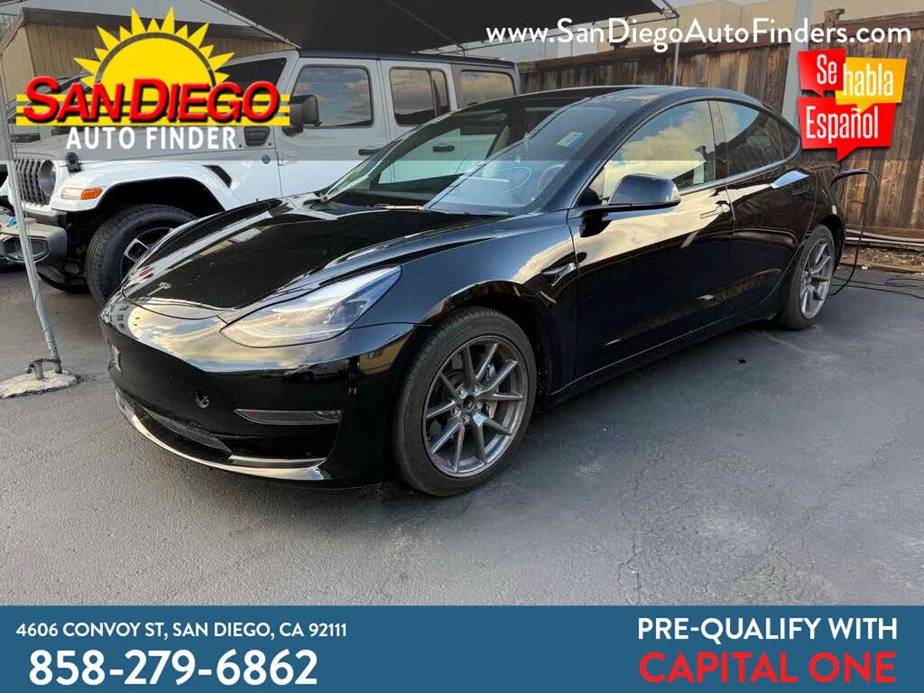 2023 Tesla Model 3 photo 1