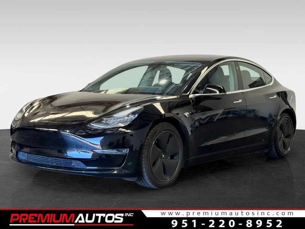 2018 Tesla Model 3 photo 1