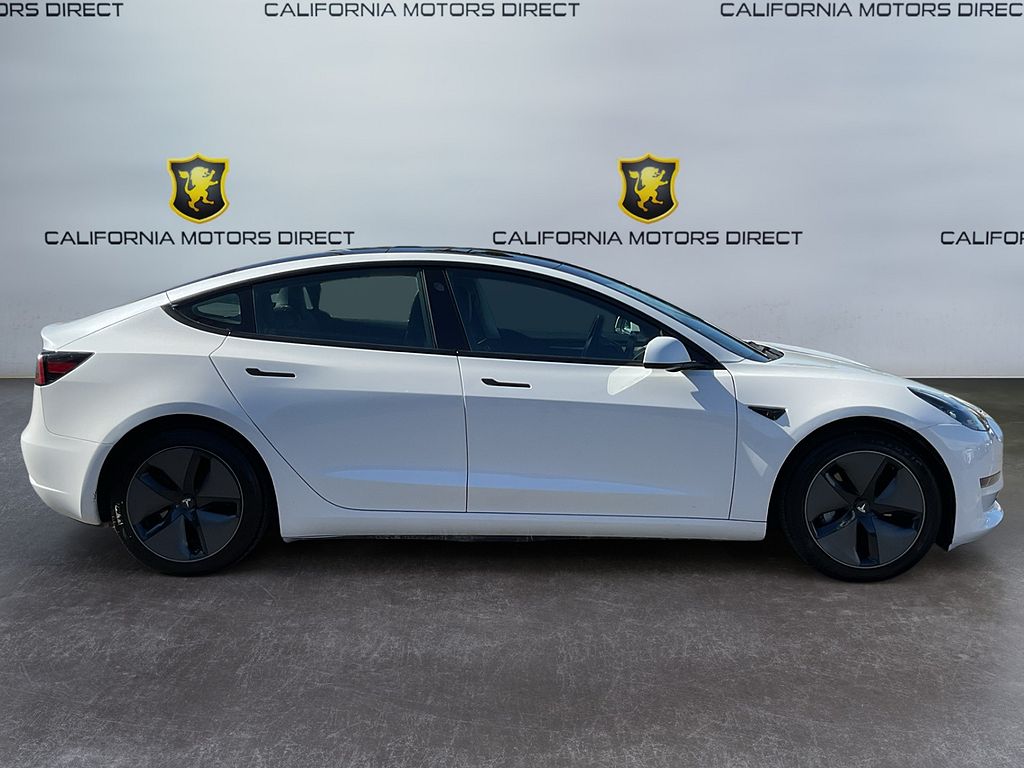 2023 Tesla Model 3 photo 1