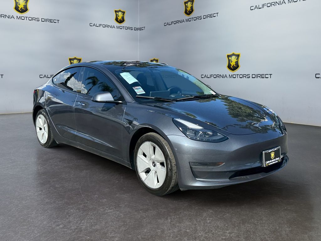 2023 Tesla Model 3 photo 1