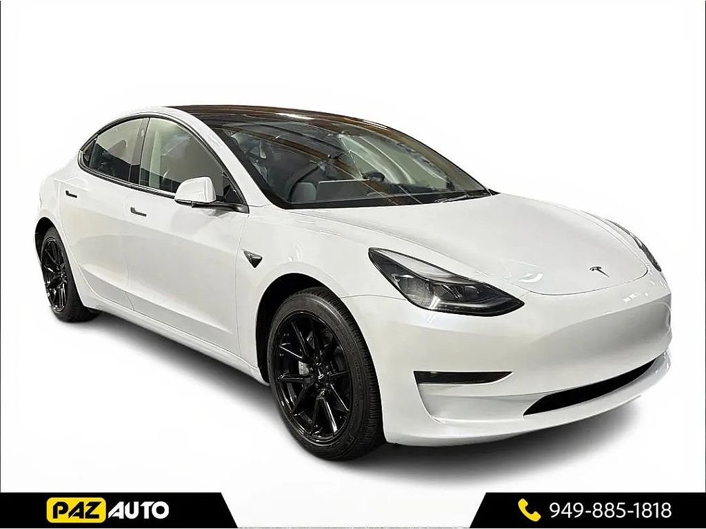 2023 Tesla Model 3 photo 1