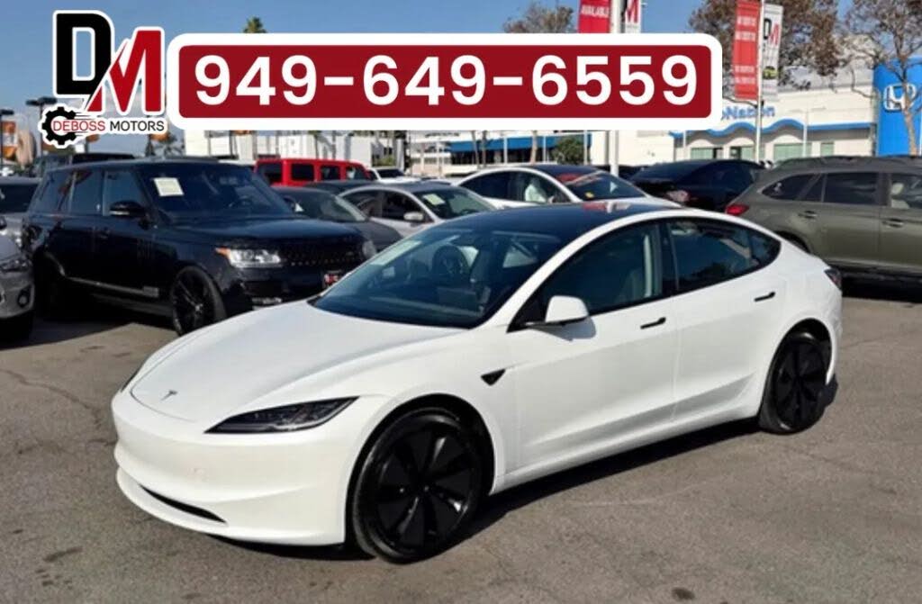 2025 Tesla Model 3 photo 1