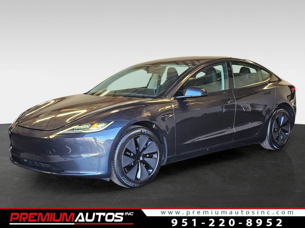 2026 Tesla Model 3 photo 1