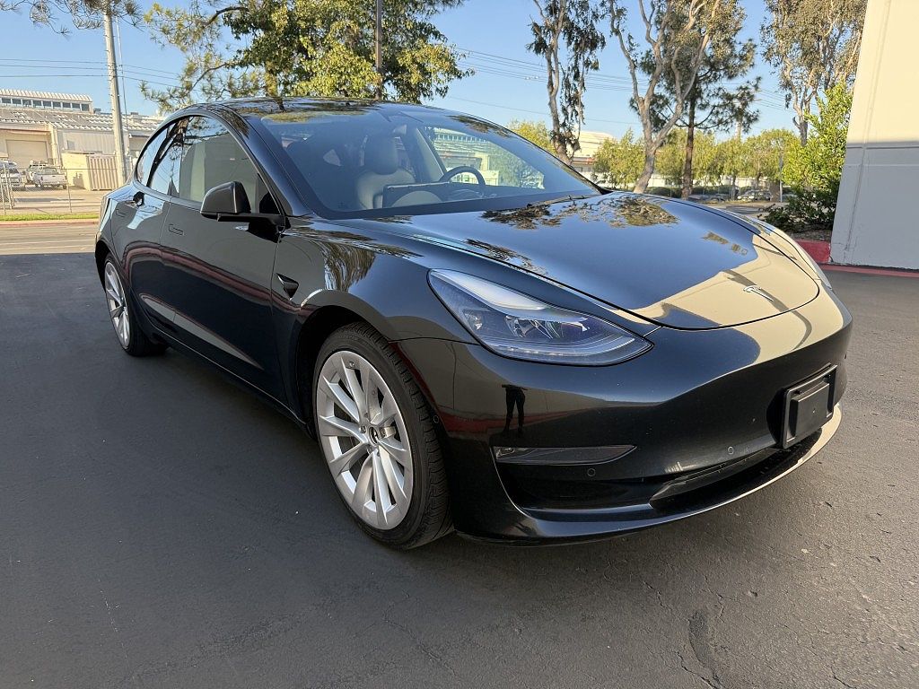 2022 Tesla Model 3 photo 1