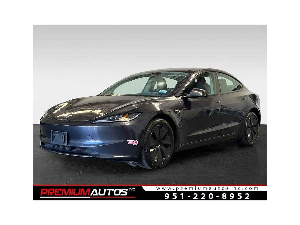2024 Tesla Model 3 photo 1