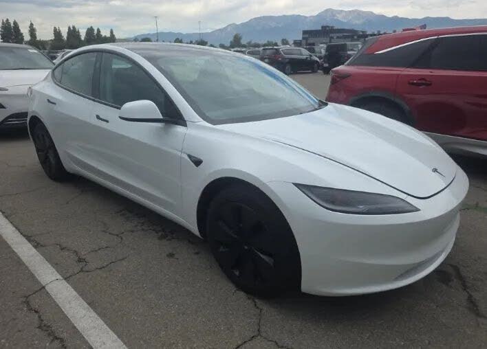 2026 Tesla Model 3 photo 1
