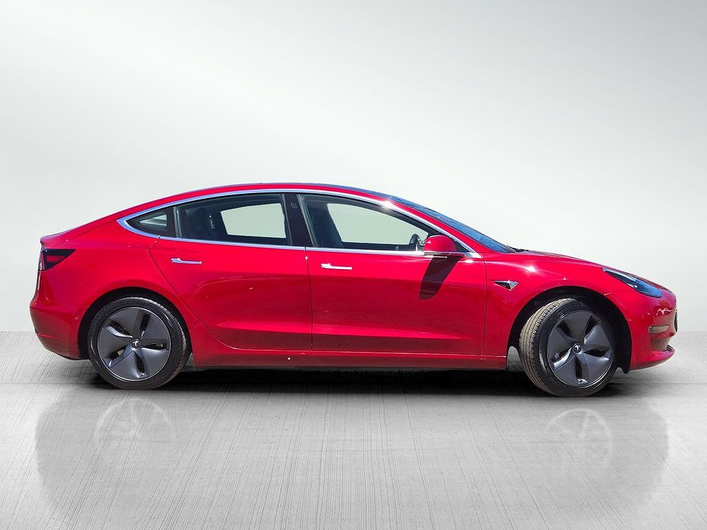 2018 Tesla Model 3 photo 1