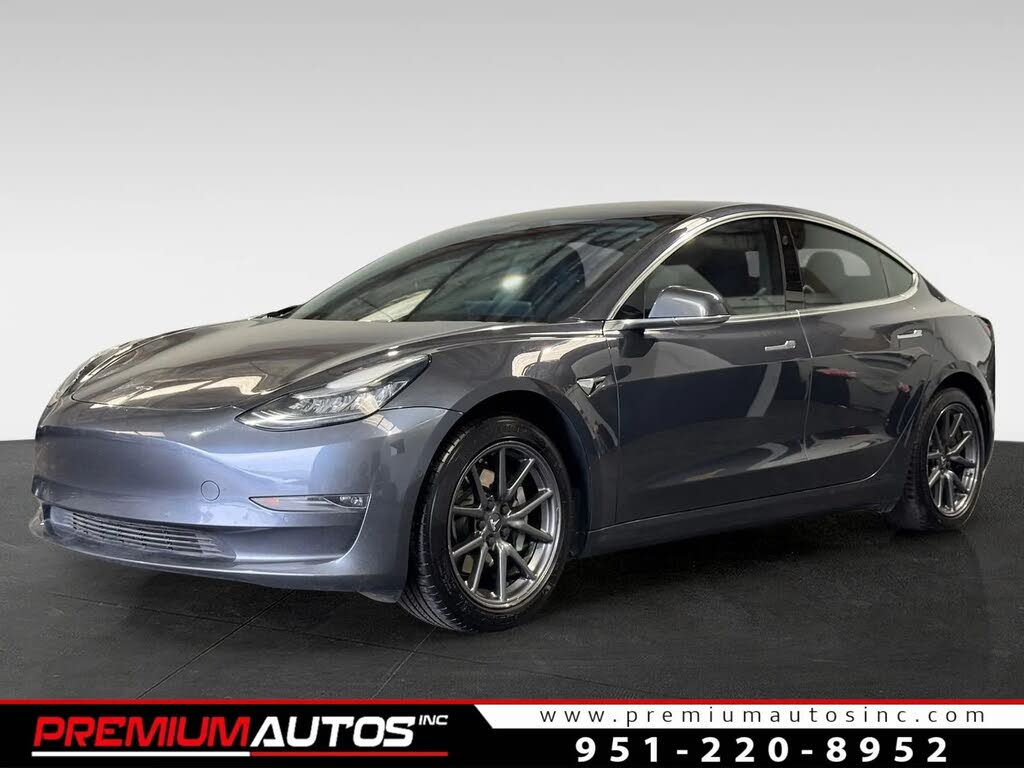 2019 Tesla Model 3 photo 1