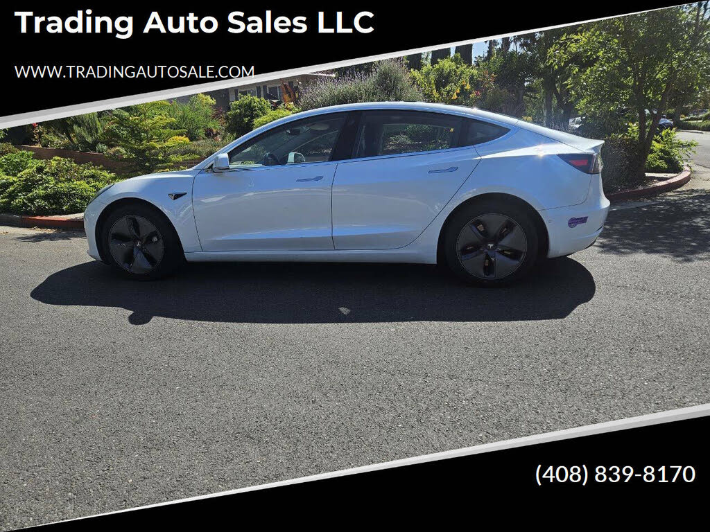 2019 Tesla Model 3 photo 1