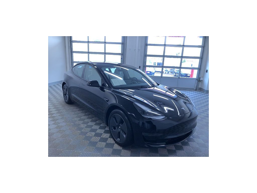 2023 Tesla Model 3