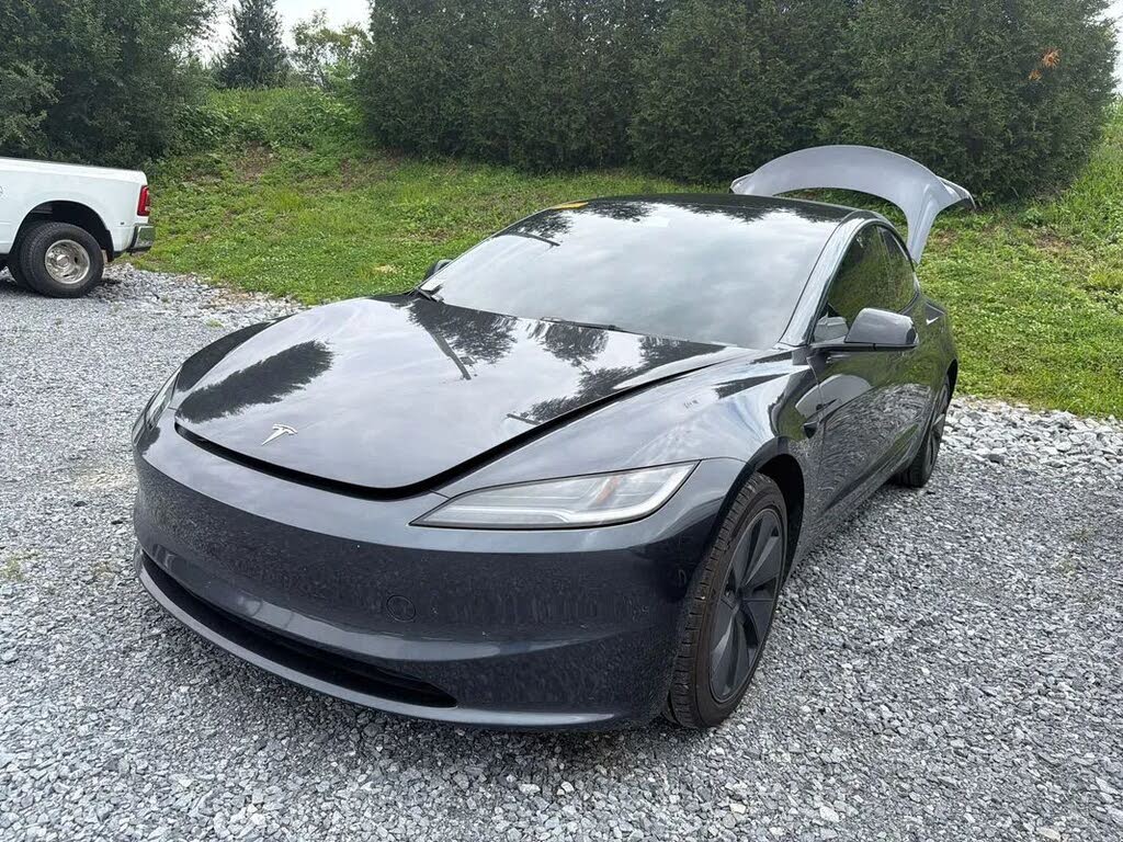 2024 Tesla Model 3