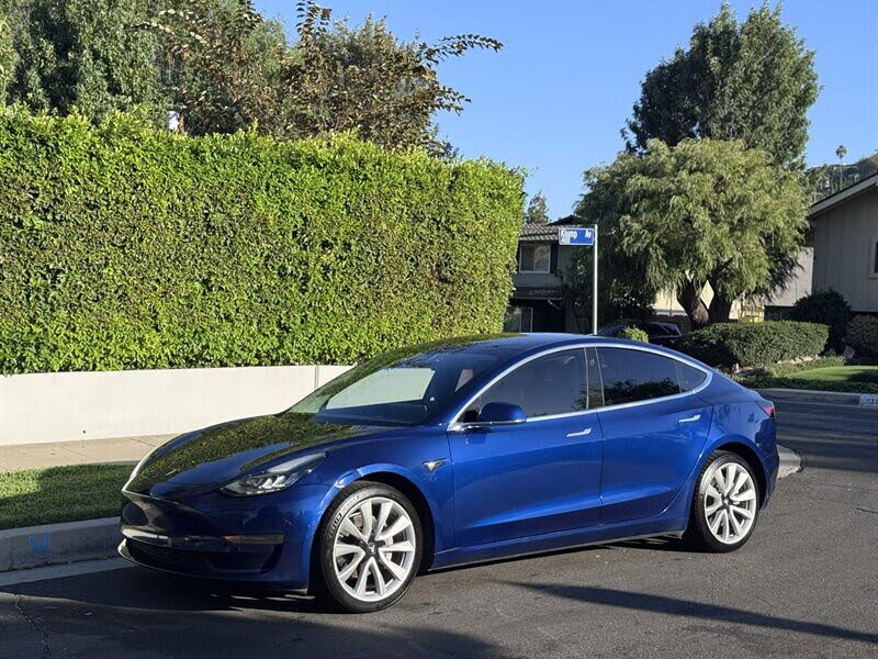 2018 Tesla Model 3 photo 1