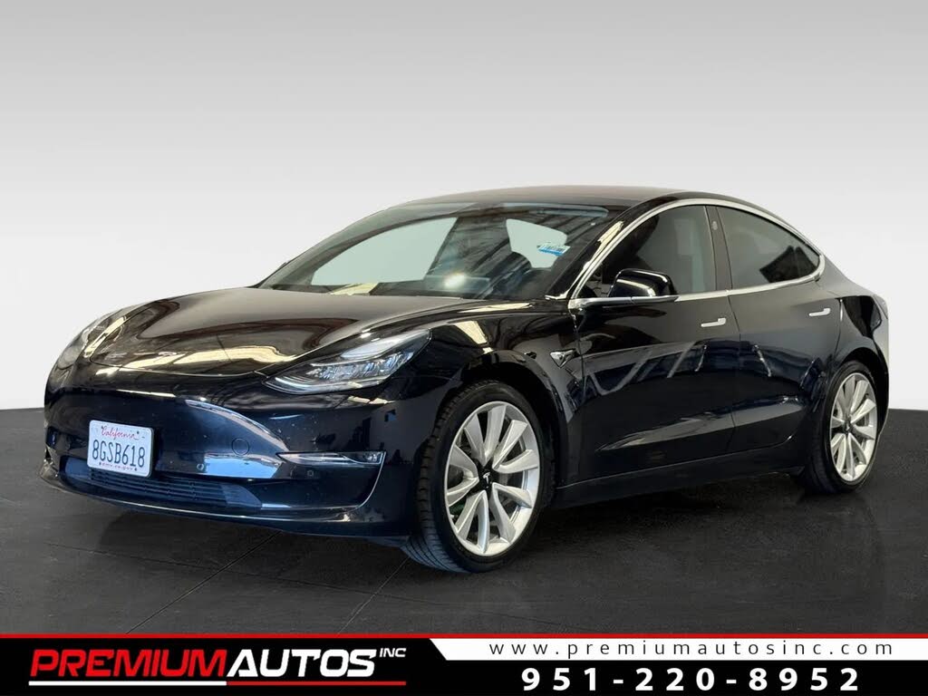 2018 Tesla Model 3 photo 1