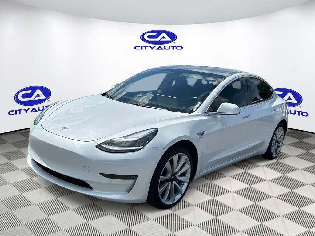 2019 Tesla Model 3 Mid Range