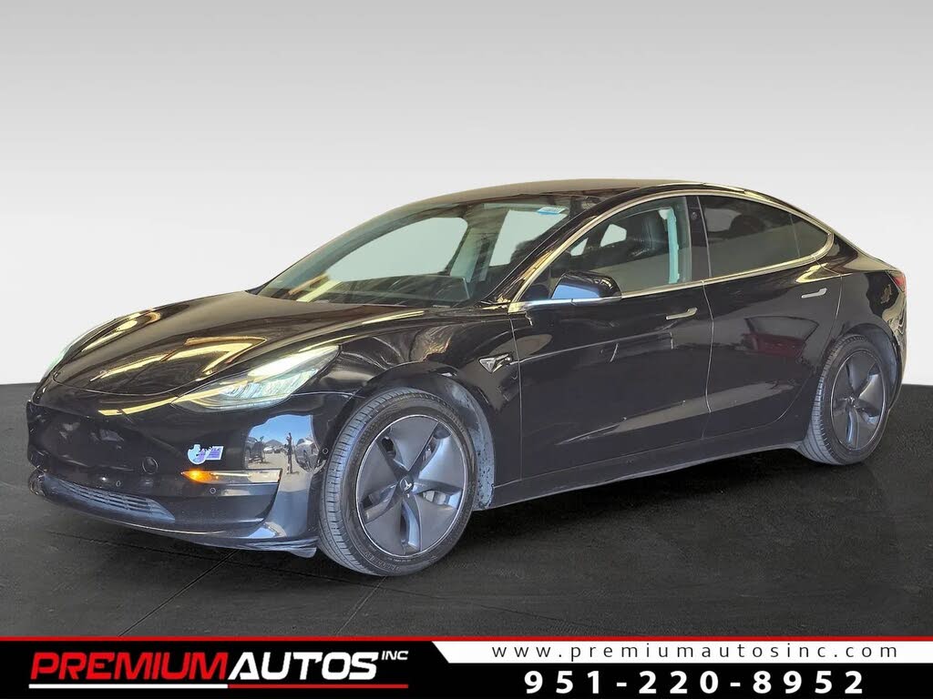 2019 Tesla Model 3 photo 1
