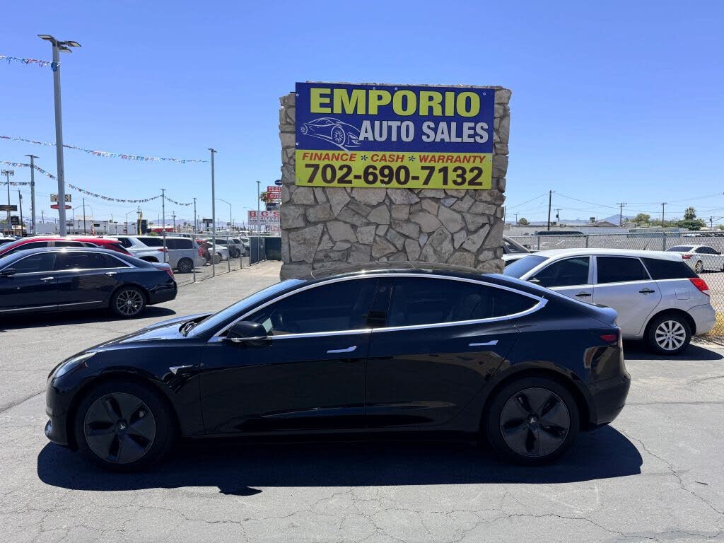 2019 Tesla Model 3 photo 3