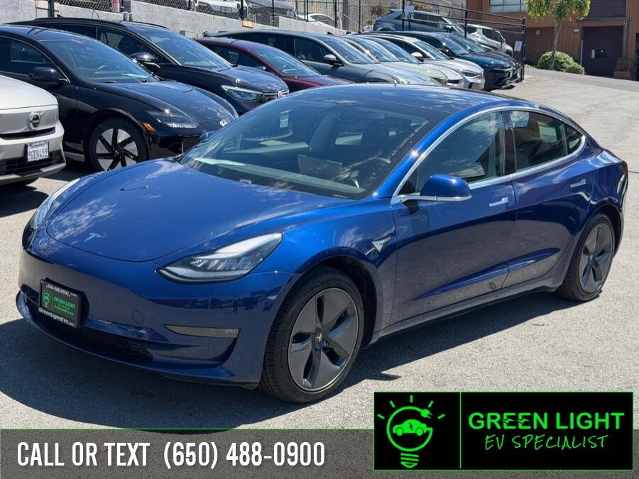 2019 Tesla Model 3 photo 1