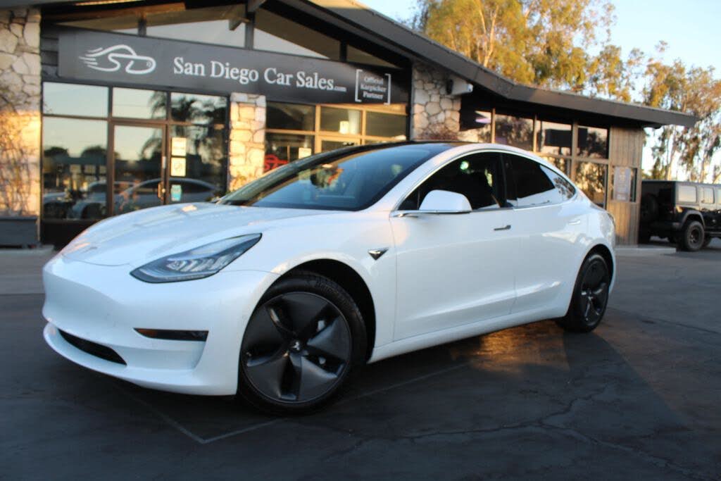 2019 Tesla Model 3 photo 1