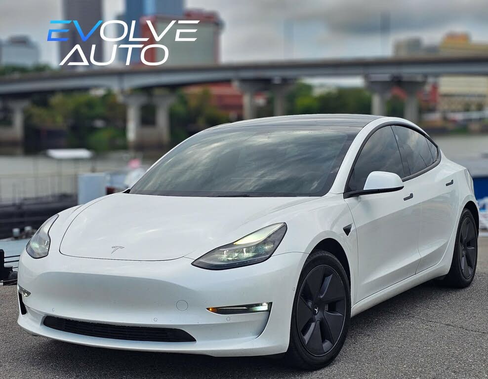 2022 Tesla Model 3 Long Range
