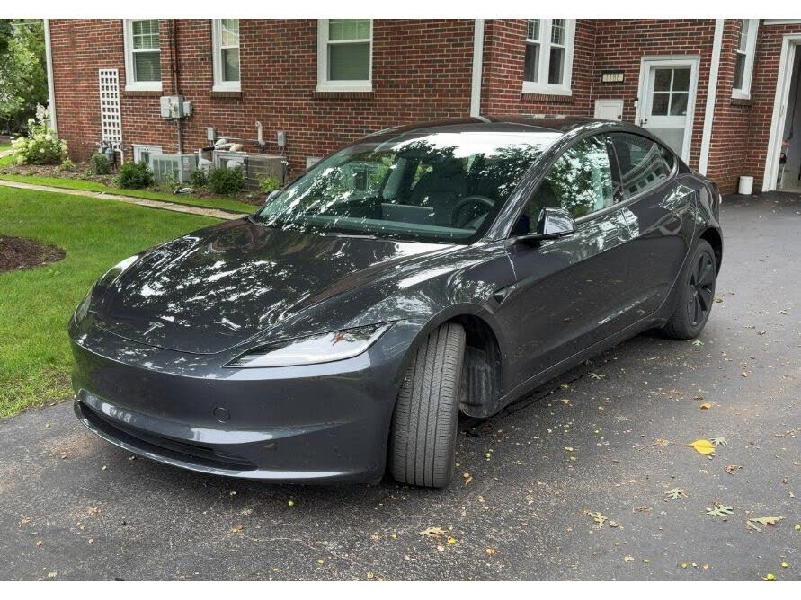 2025 Tesla Model 3 Long Range