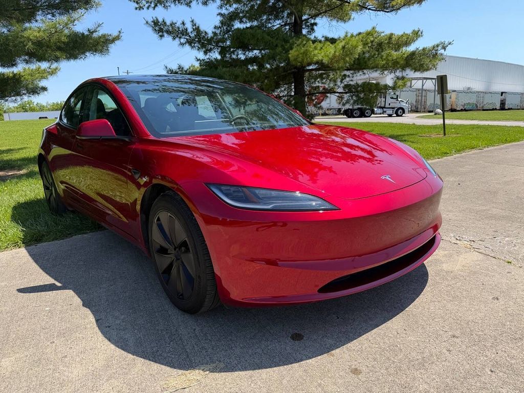 2025 Tesla Model 3 Long Range