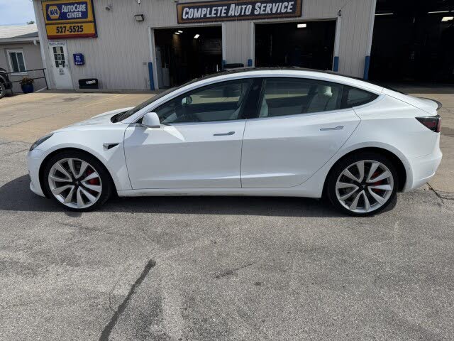 2019 Tesla Model 3 Performance