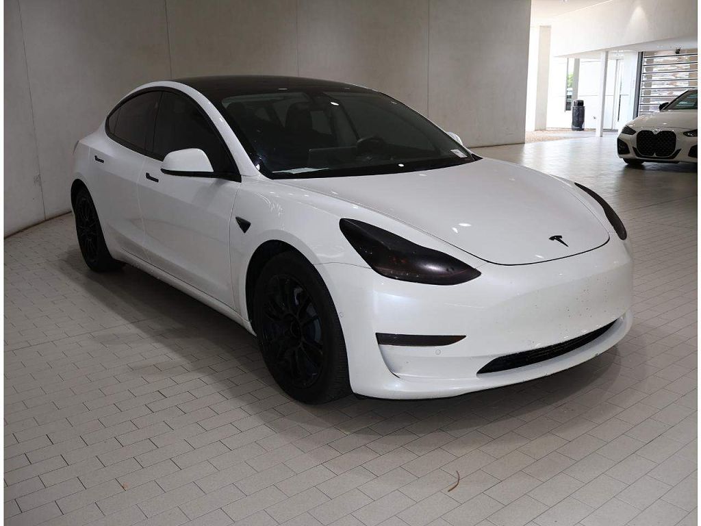 2022 Tesla Model 3 Long Range