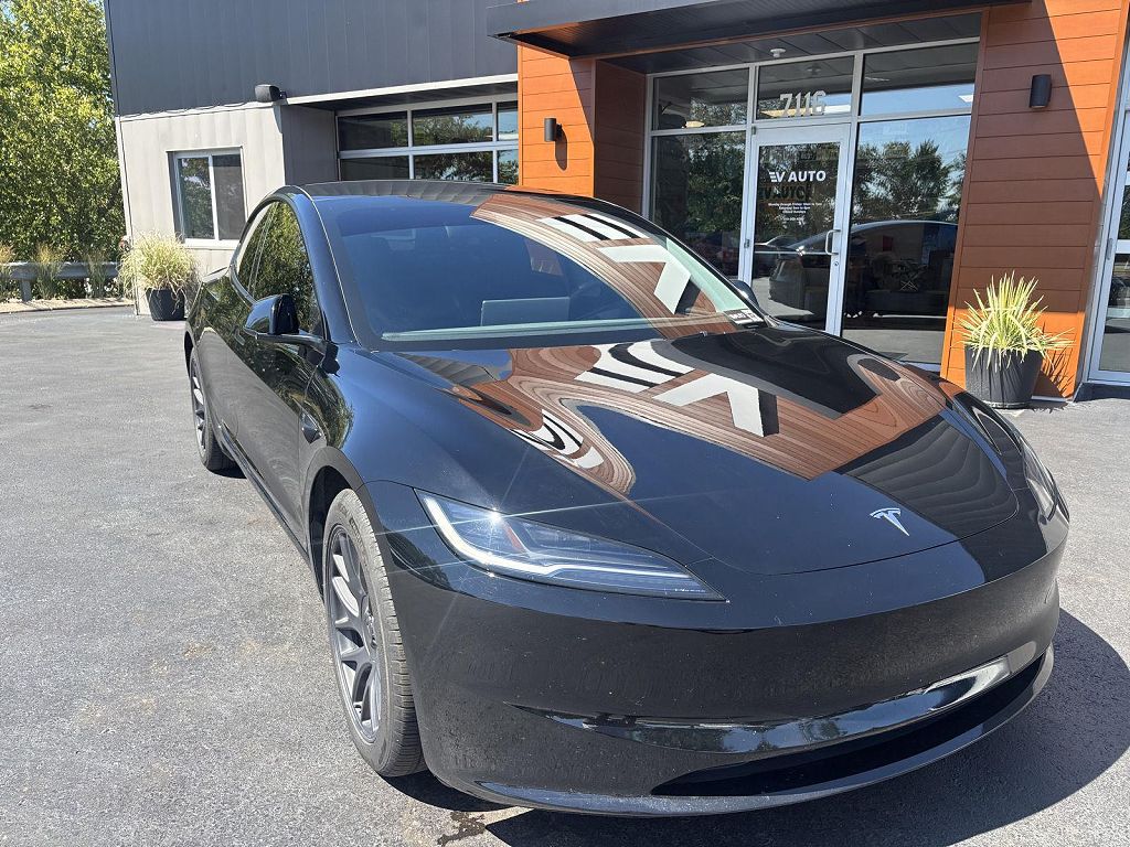 2025 Tesla Model 3 Long Range