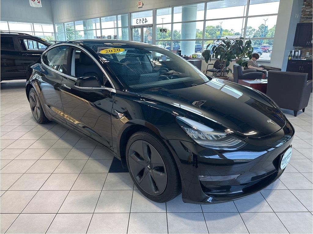 2020 Tesla Model 3 Long Range