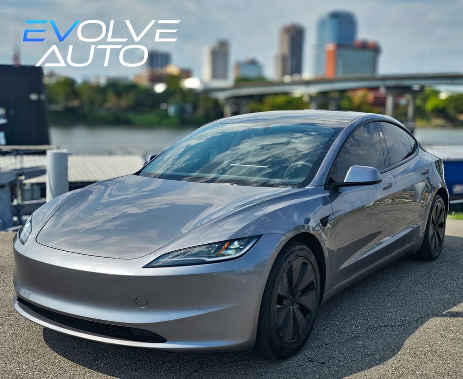 2025 Tesla Model 3 Long Range