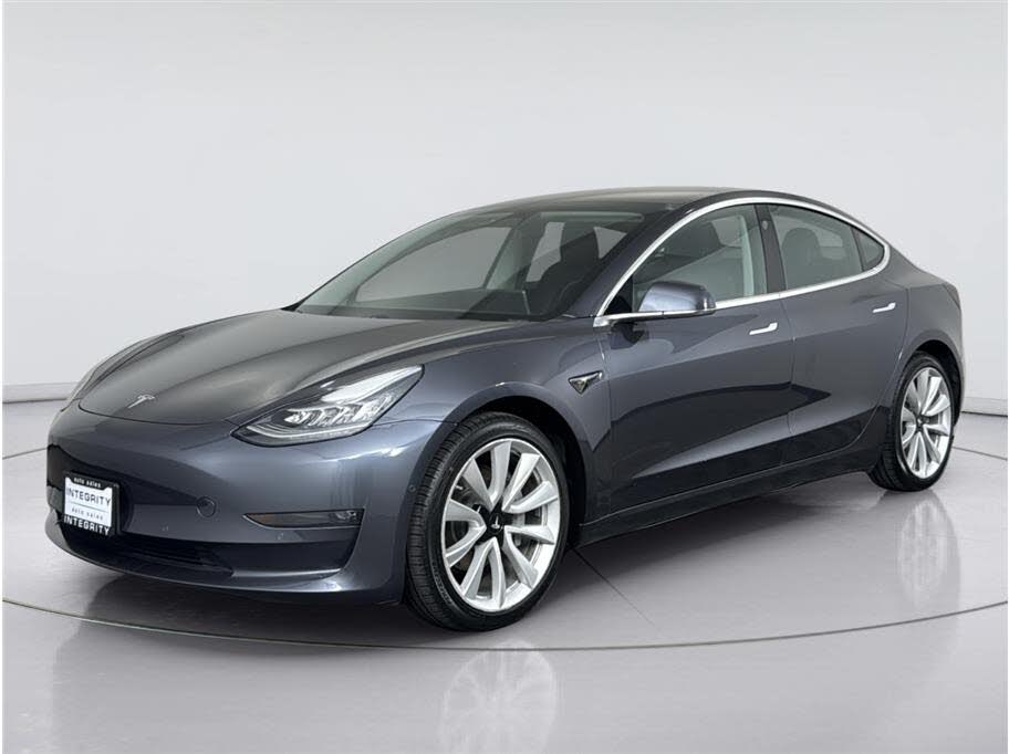 2018 Tesla Model 3 photo 1