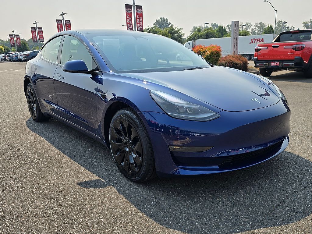 2022 Tesla Model 3 Long Range
