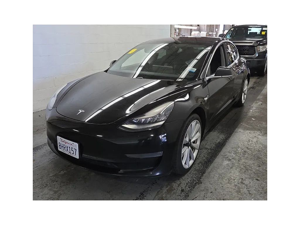 2018 Tesla Model 3 photo 1