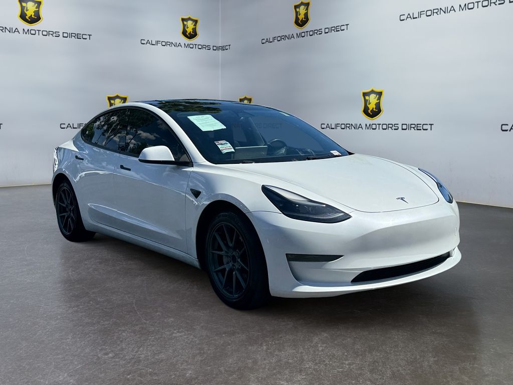 2023 Tesla Model 3 photo 1