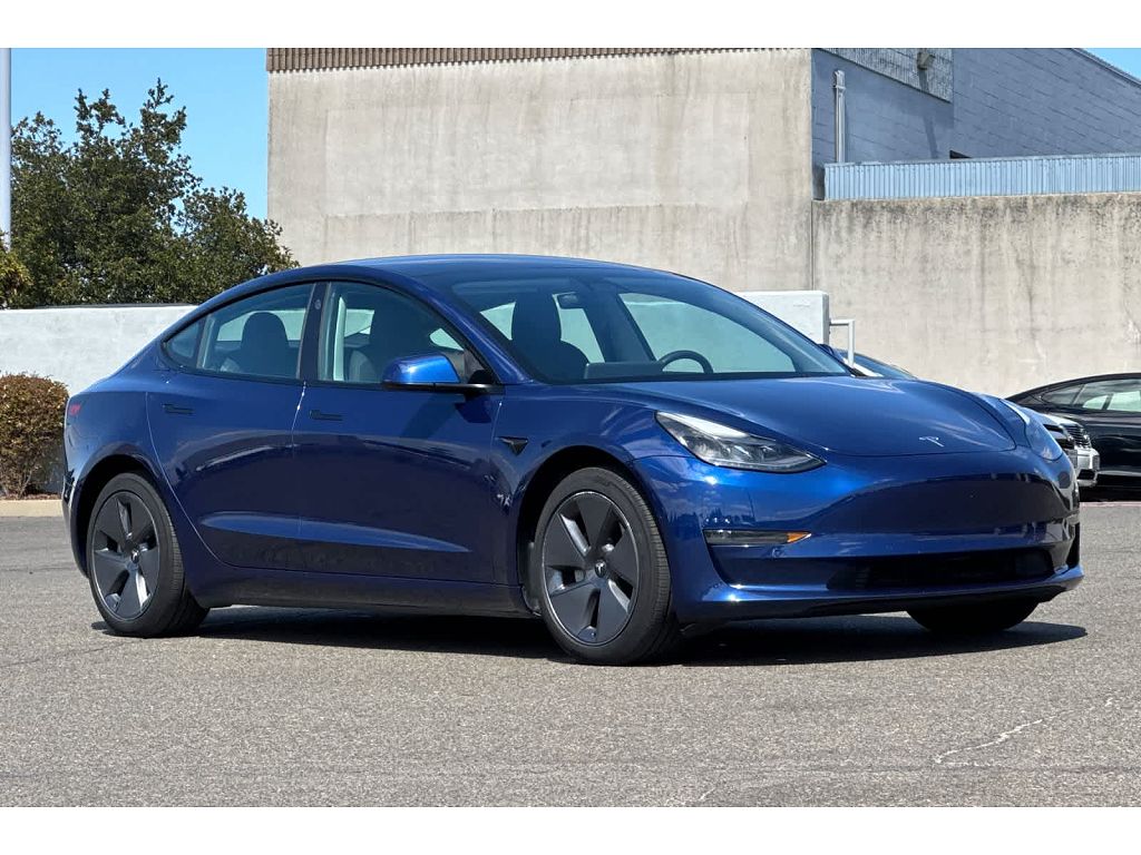 2022 Tesla Model 3 Long Range