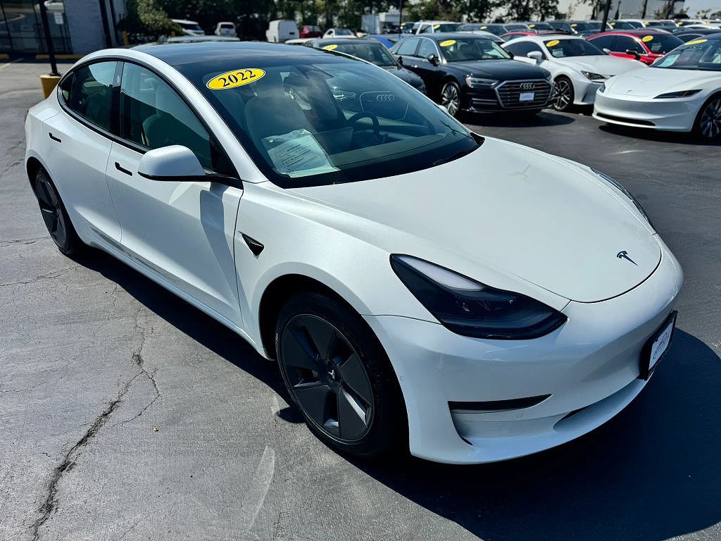 2022 Tesla Model 3 Long Range