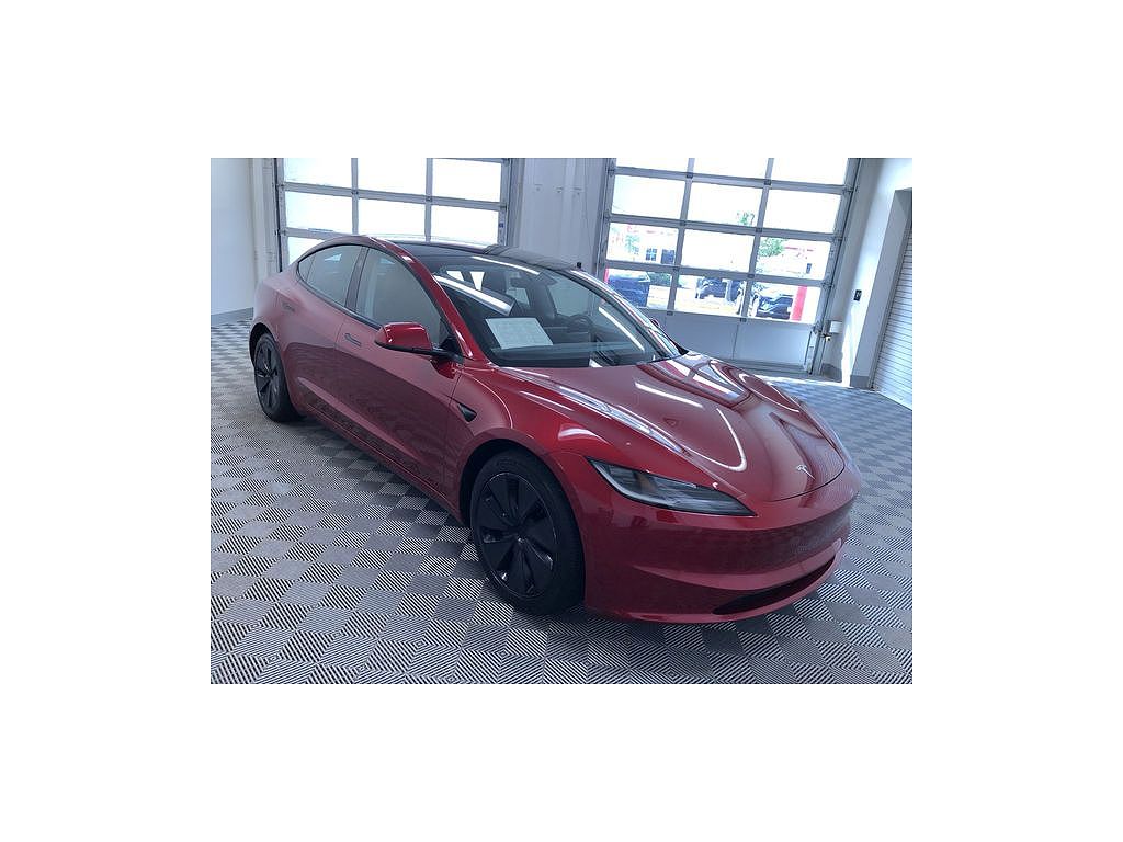 2025 Tesla Model 3 Long Range