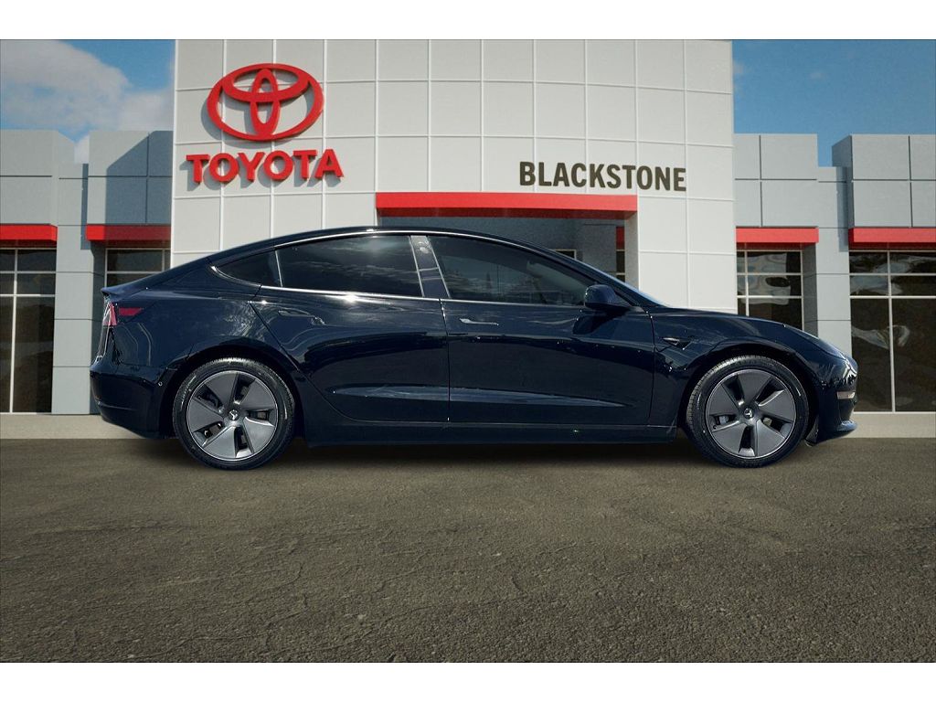 2022 Tesla Model 3 Long Range