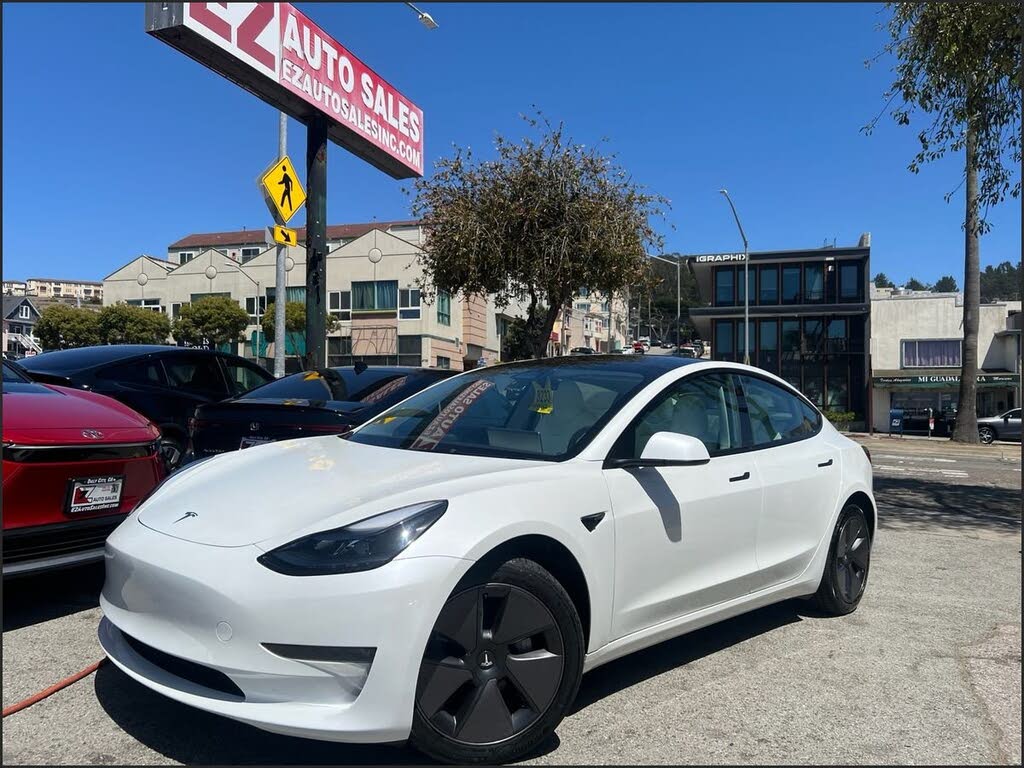 2023 Tesla Model 3 Long Range