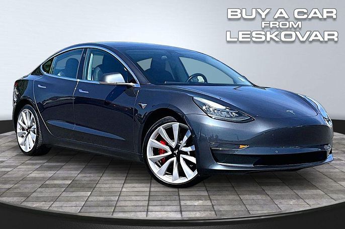 2018 Tesla Model 3 photo 2