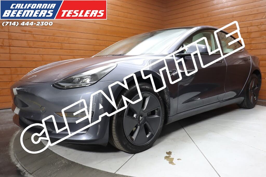 2023 Tesla Model 3 photo 1